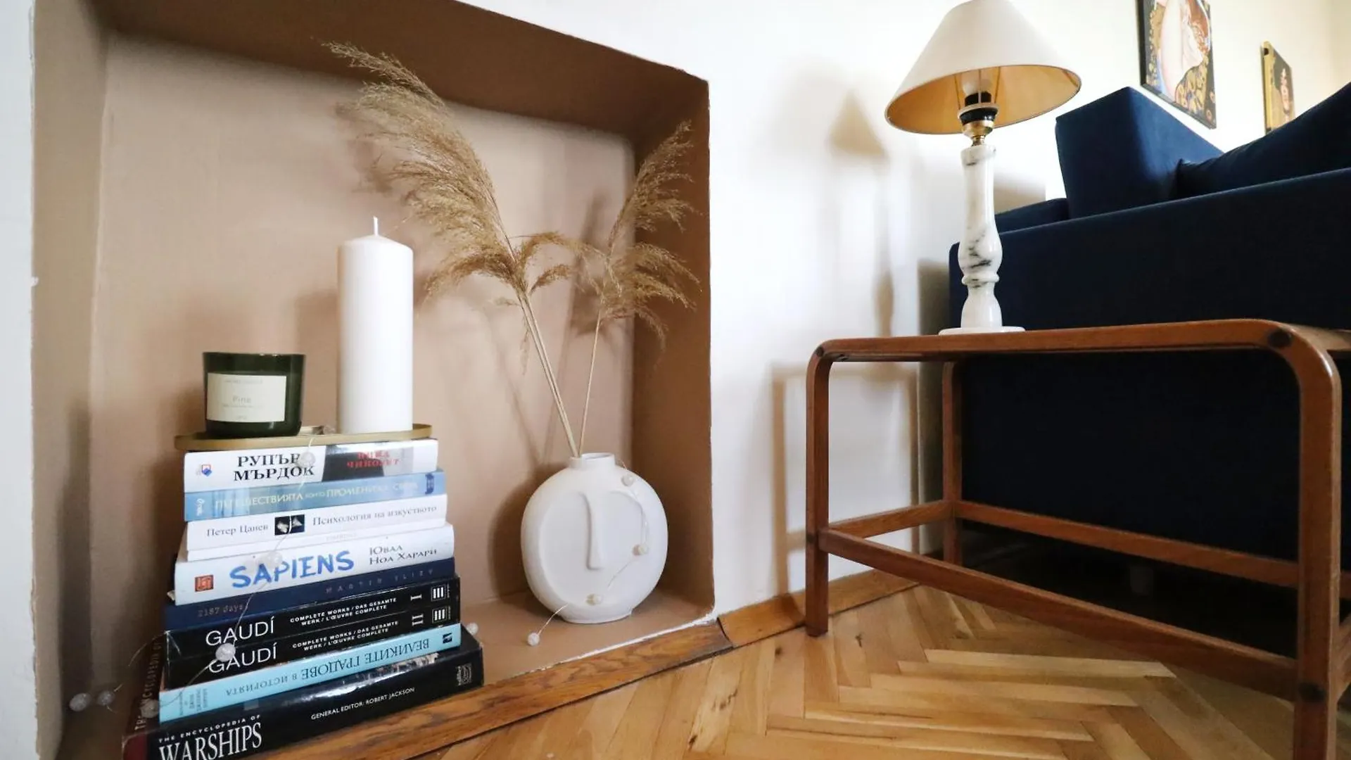 Spacious And Central Vintage - Modern Apartment Sofía